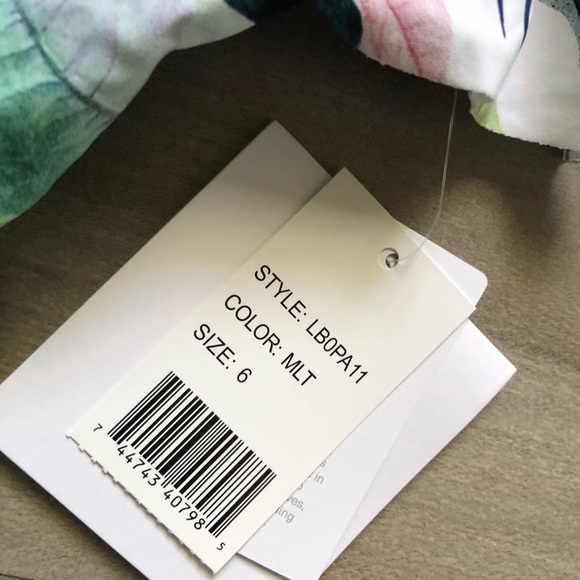 La Blanca Floral Off Shoulder One Piece Swimsuit 6 - Picture 7 of 16